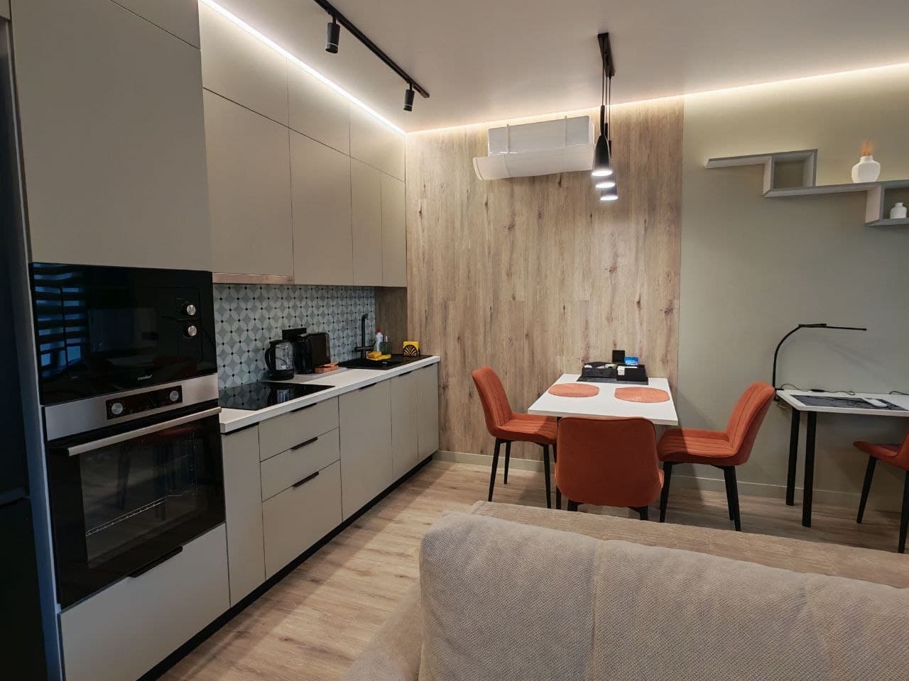 2-к. квартира, 50 м², 3/6 эт. — фото 2